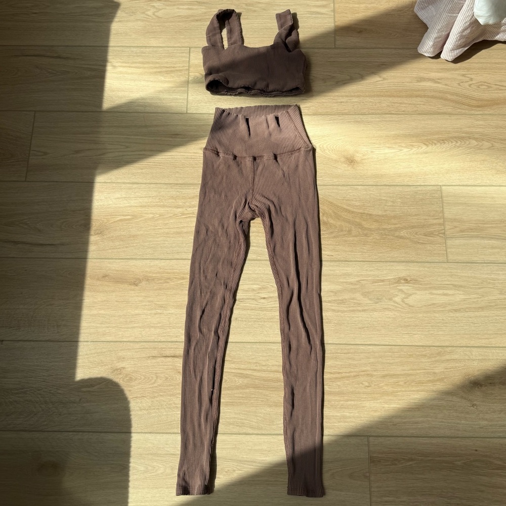 Daily Drills Ribbed Brown Set